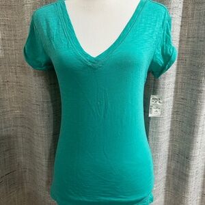 🔺$10 each or 3/$24🔻 NWT So... V-Neck shirt size XS